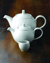 Load image into Gallery viewer, Churchill Bamboo Beverage Pot 30oz (12)
