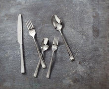 Load image into Gallery viewer, Steelite Hartman Cocktail Forks (12)