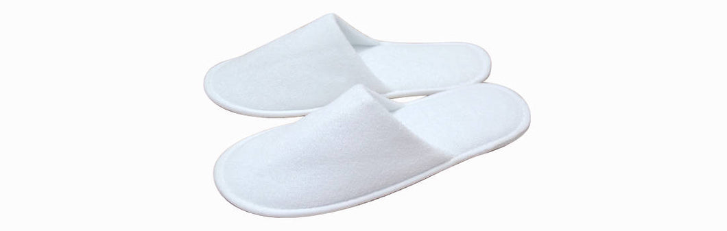 Slippers White Closed Toe Value (100) - 57p Pair