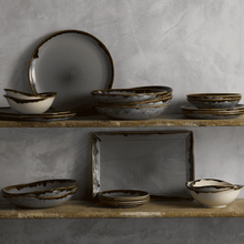 Load image into Gallery viewer, Dudson Harvest Grey Coupe Plate
